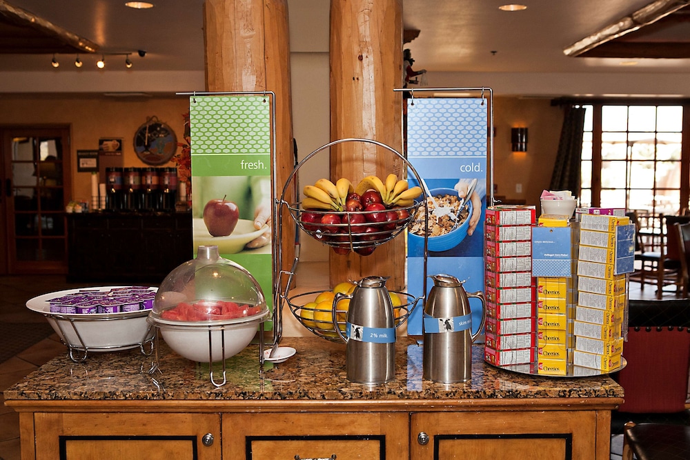 Hampton Inn Kayenta - photo 45