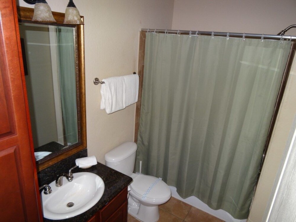 Ip60483 Bella Piazza Resort 3 Bed 3 Baths Condo - photo 8