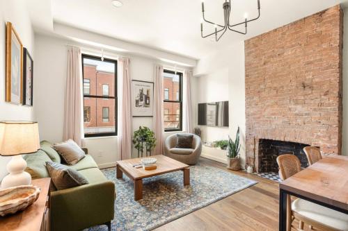 Walk to ALL Washington Park FREE Streetcar in Cincinnati, United States