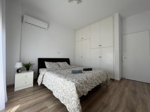 Sunny Rooms