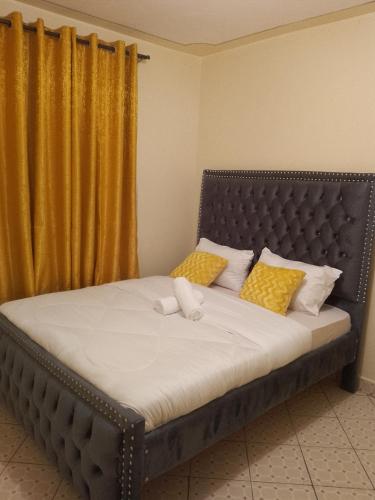 One bedroom fully furnished Airbnb in south b