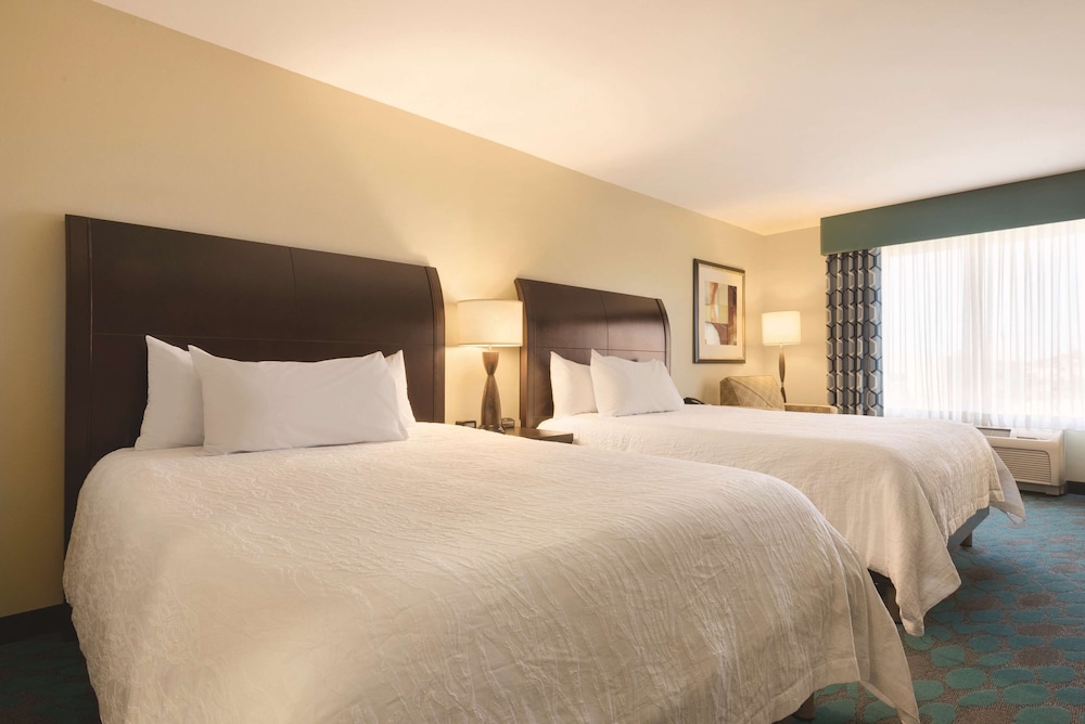 Hilton Garden Inn Fargo - photo 19