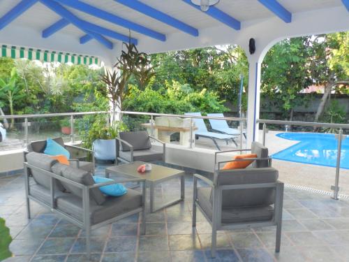 Villa Le Bord Bleu — 4-Star Luxury Hotel in Le Moule, Guadeloupe