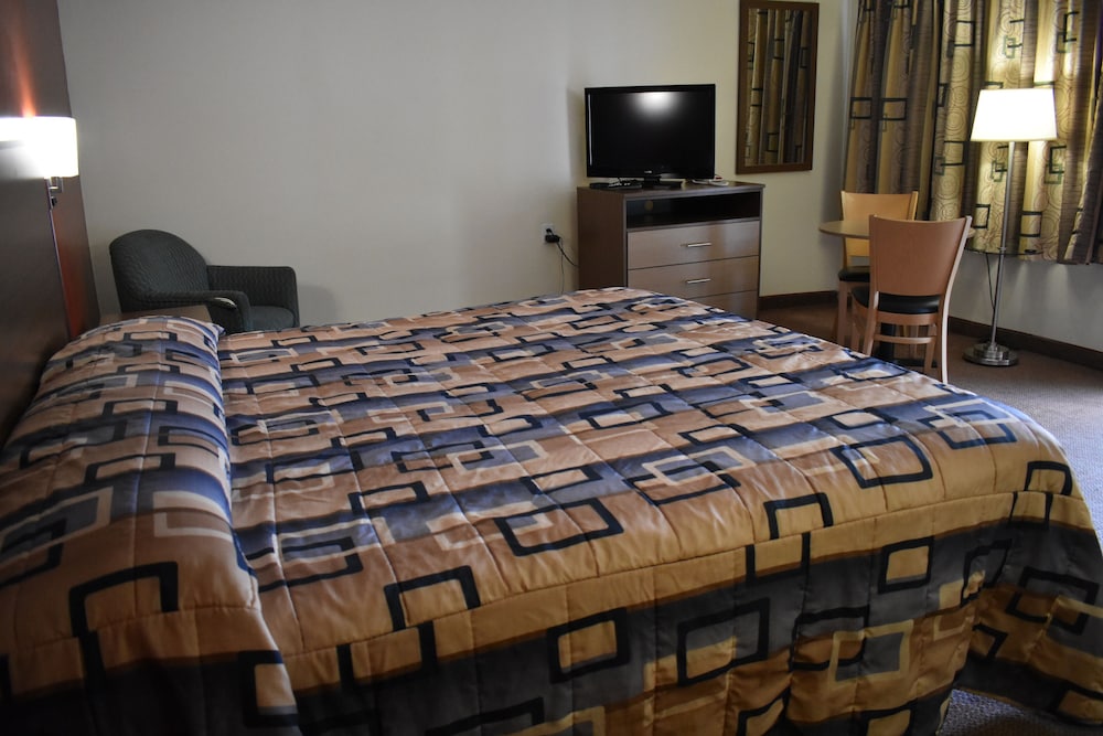 South Hills Motel - photo 11