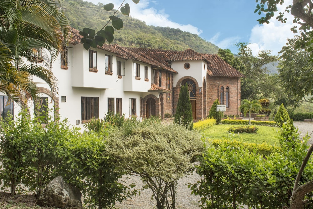 San Gil del Campo — hotel in Pinchote