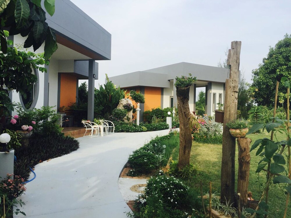 Ok Farm Resort - last minute hotel in Det Udom