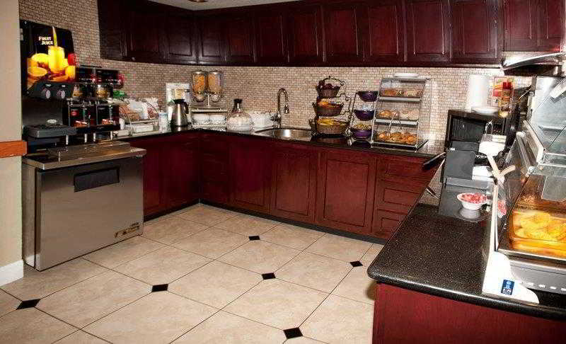 Best Western Orchard Inn - photo 10