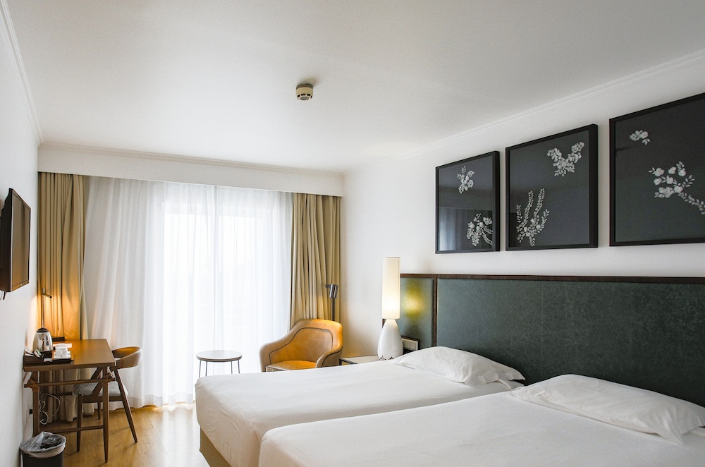 Hotel Ponta Delgada — hotel in Ponta Delgada