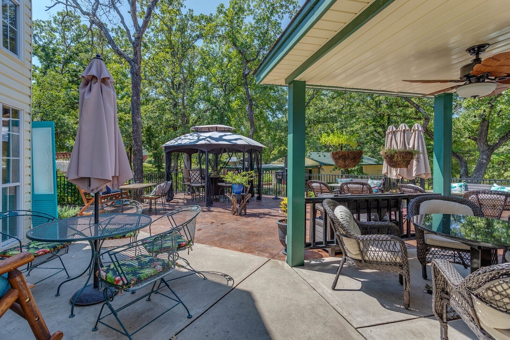 The Whispering Pines Inn Bed & Breakfast - photo 62