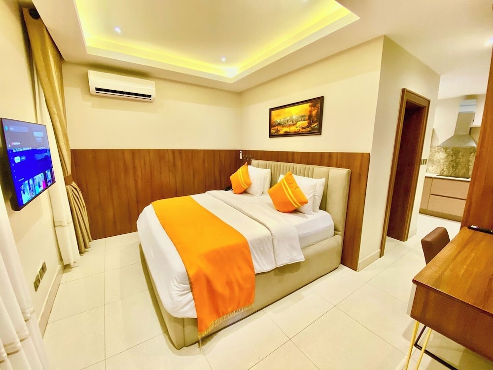 Urban Edge Comfort Apartment — 4-Star Luxury Hotel in Lokoja, Nigeria
