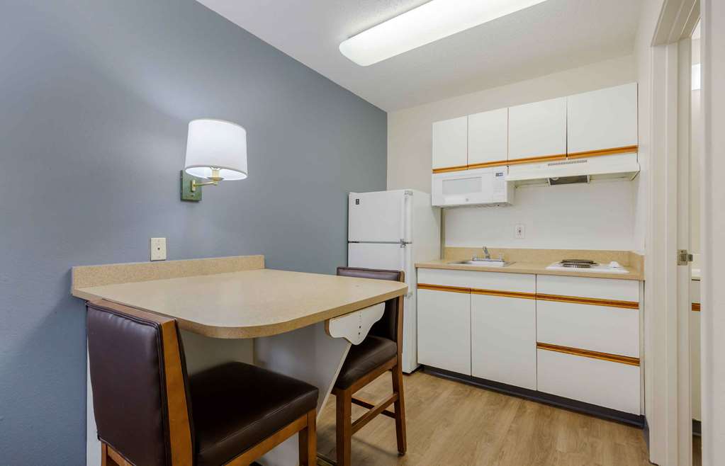 Extended Stay America Suites Washington DC Fairfax Fair Oaks - photo 23