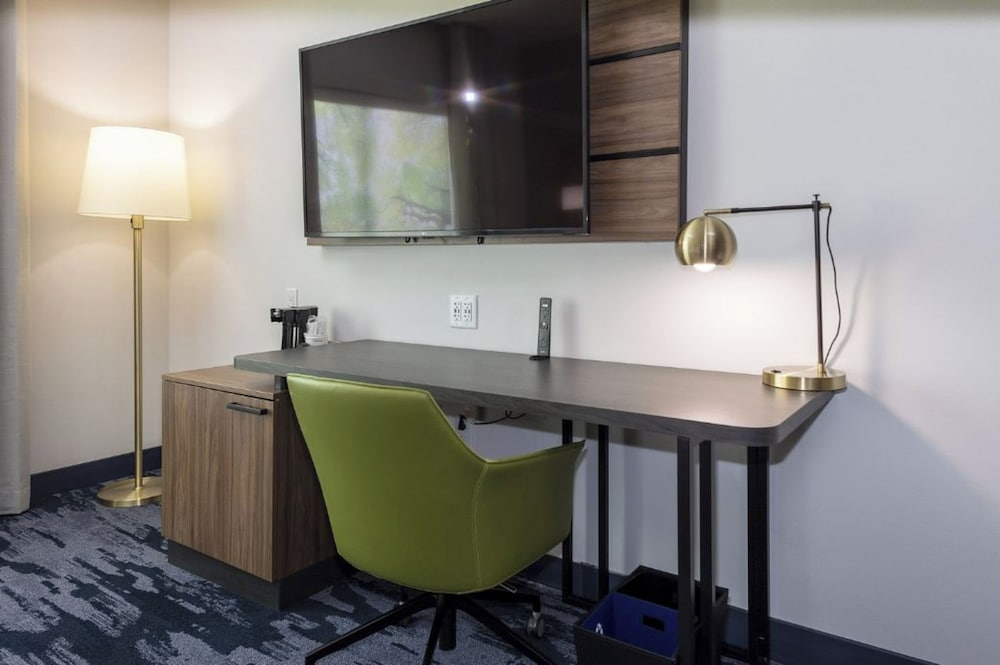 Fairfield Inn & Suites by Marriott Monahans - photo 10