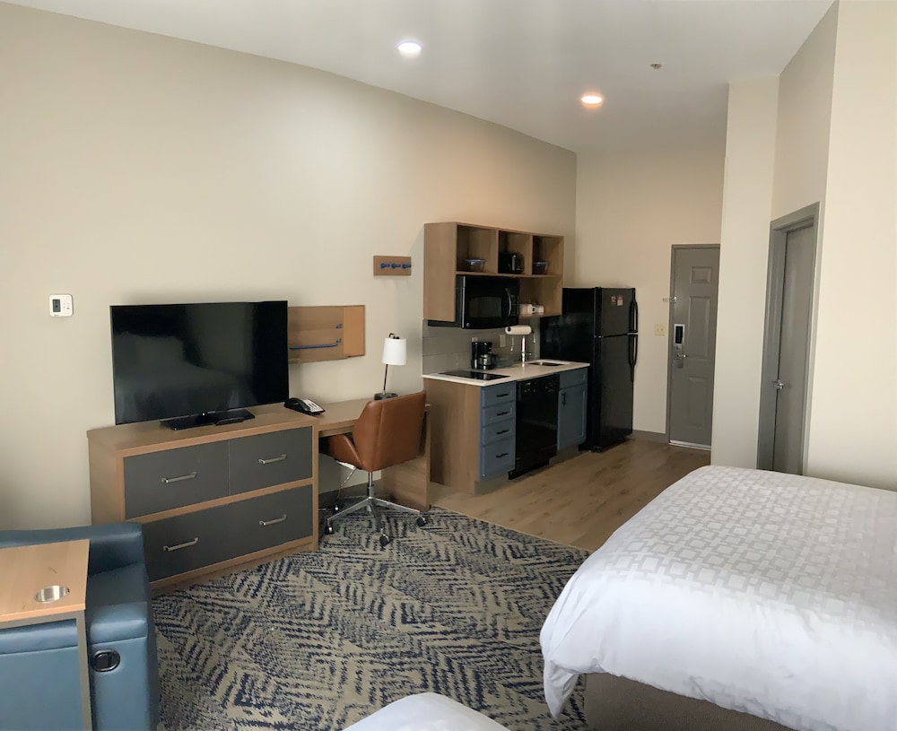Candlewood Suites Oklahoma City Moore by IHG - photo 10