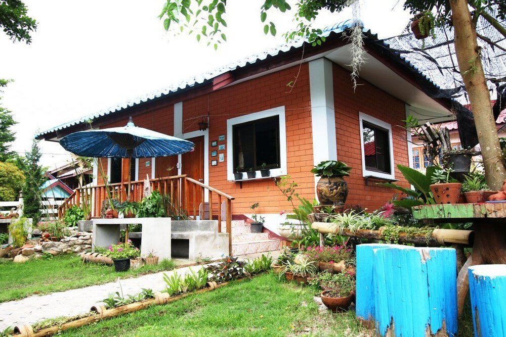 Baansookjai - carbon neutral hotel in Khun Yuam