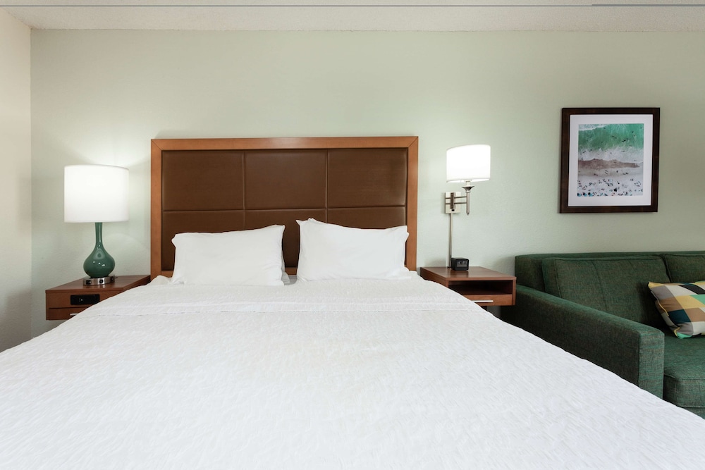 Hampton Inn Orlando International Drive Convention Center - photo 9