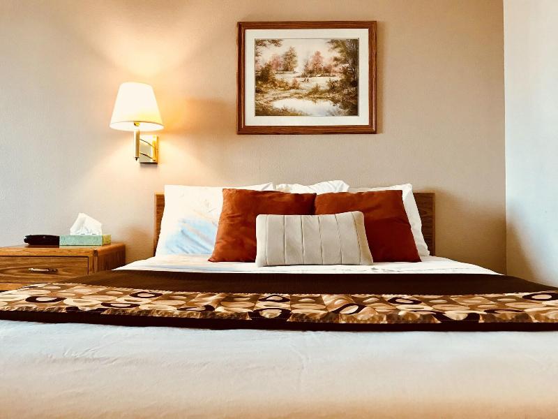 Burlington Stay Inn - photo 8