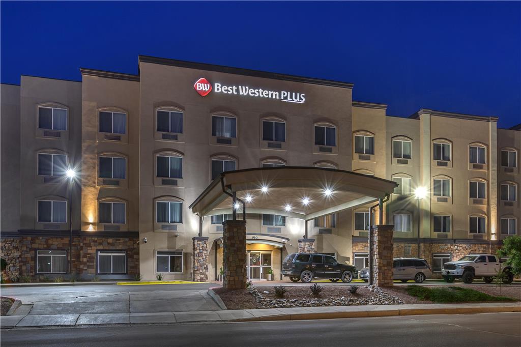 Best Western Plus Gallup Inn & Suites - carbon neutral hotel in Gallup