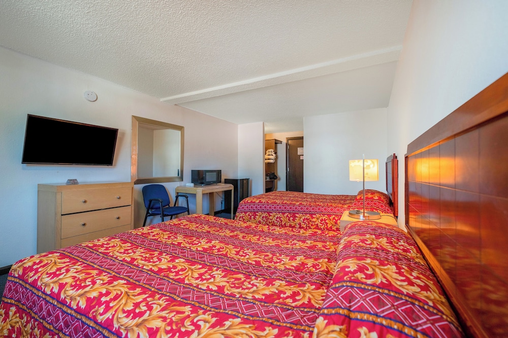Unicorn Inn by OYO Portland - photo 28