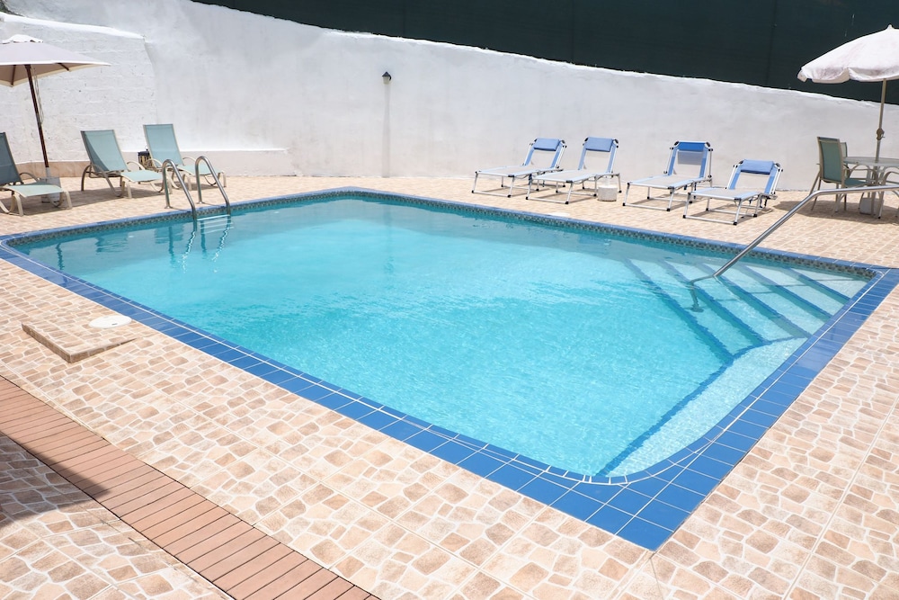 Burcasa Bed And Breakfast 10277850 — Kingstown