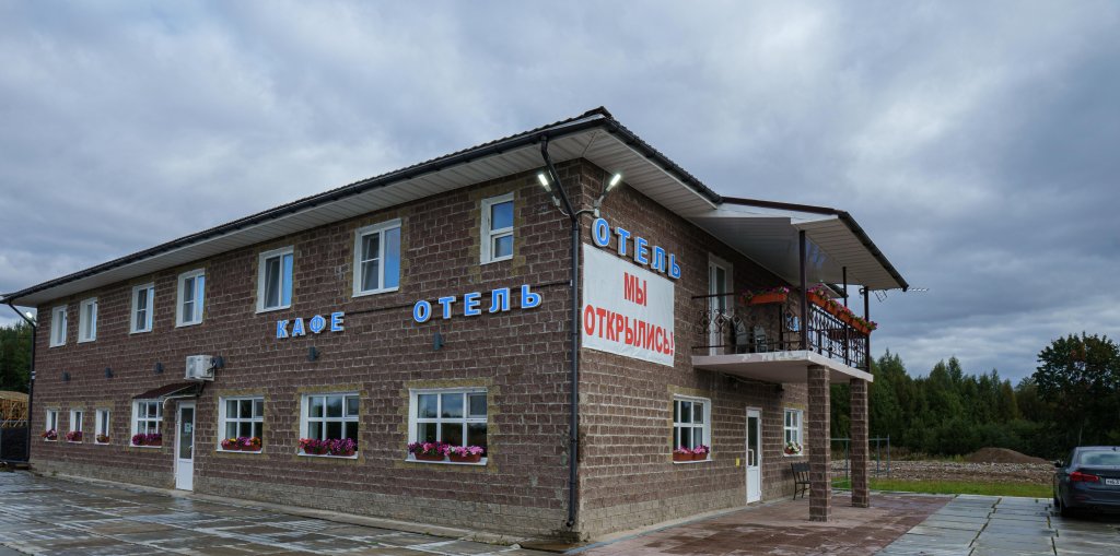 Oazis Hotel — hotel in Volkhov
