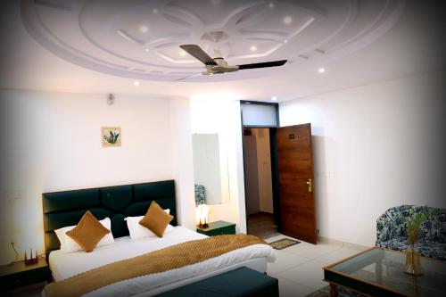 Baba Sundaram Hotel — hotel in Ringas