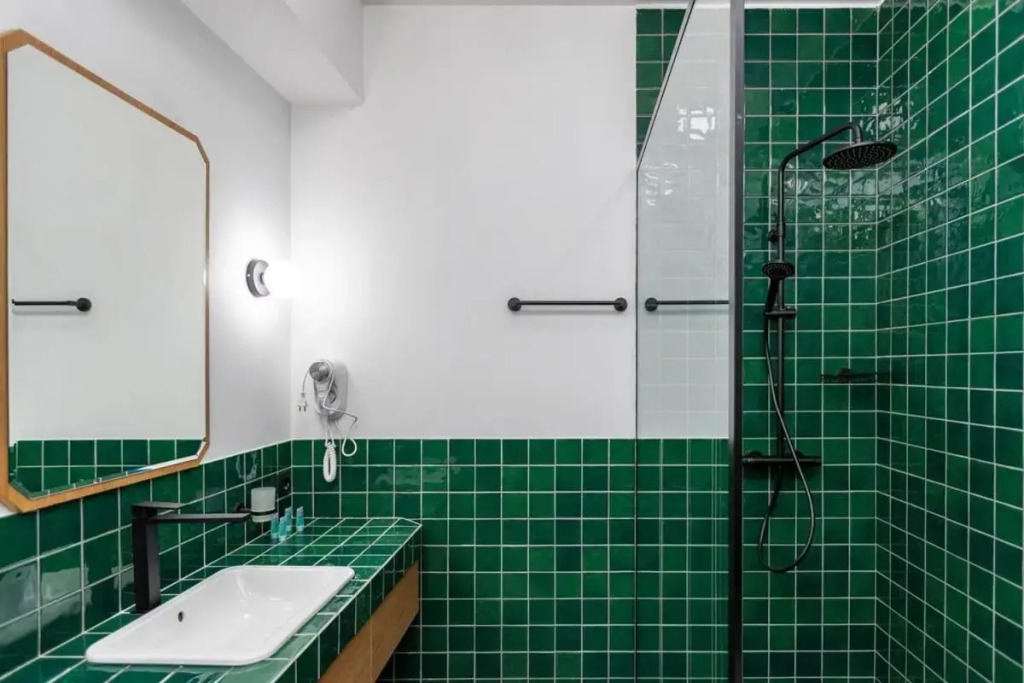 Stylish 2BR apt w huge terrace in Old Tbilisi
