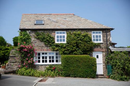 Coach House — 4-Star Luxury Hotel in Bude, United Kingdom