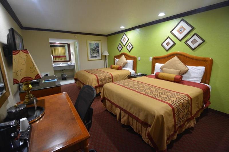 Imperial Inn Oakland - photo 36