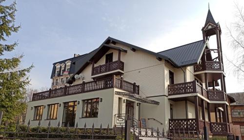 Nabi - carbon neutral hotel in Truskavets'