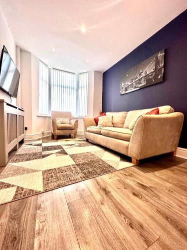 Beautiful Entire House — 4-Star Luxury Hotel in Liverpool, United Kingdom