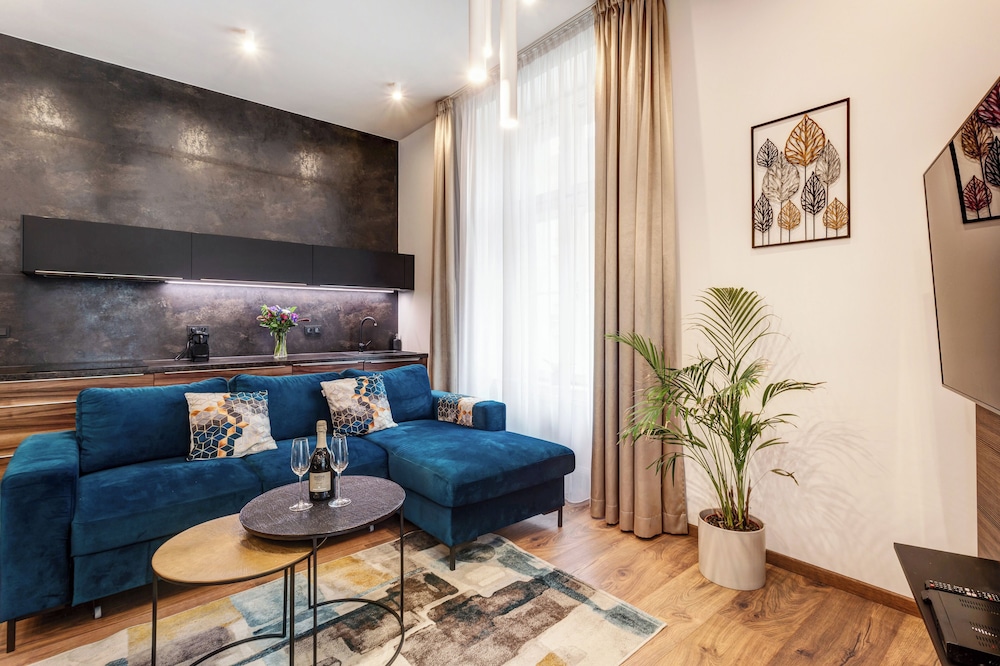 Luxury Residence Kmochova — 4-Star Luxury Hotel in Prague, Czech Republic