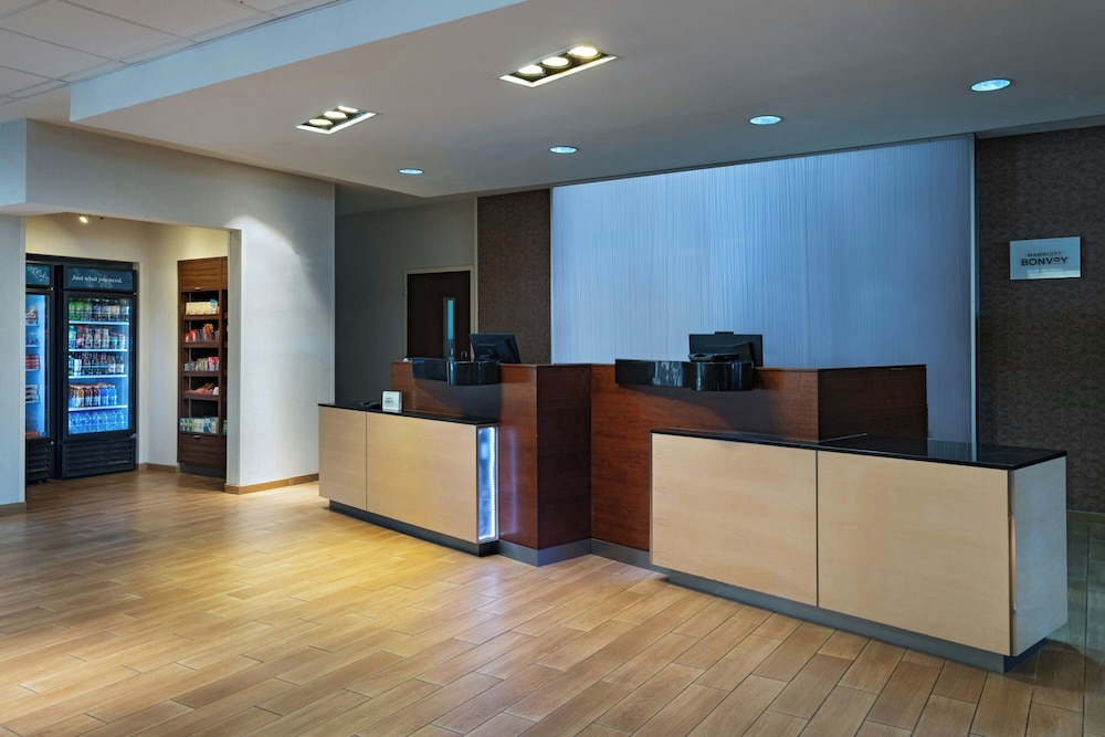 Fairfield Inn & Suites Fredericksburg - photo 7