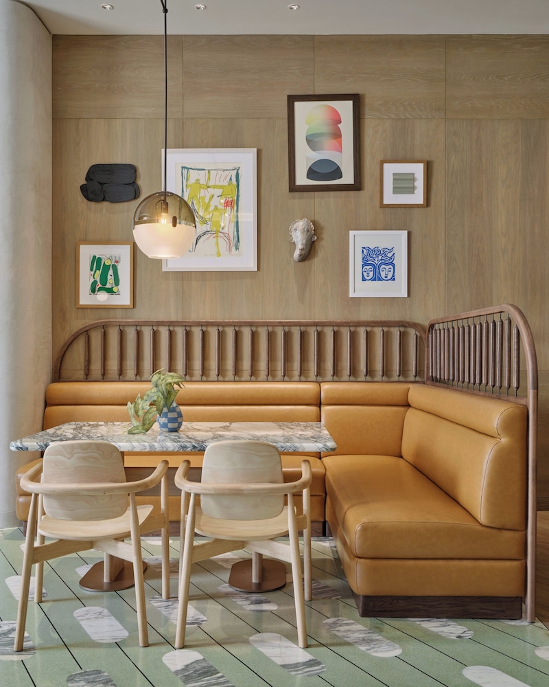 מזון ומשקאות