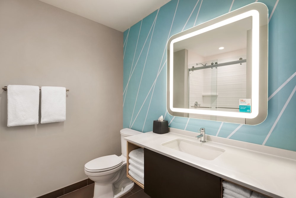 avid hotel Memphis Southaven by IHG - photo 23