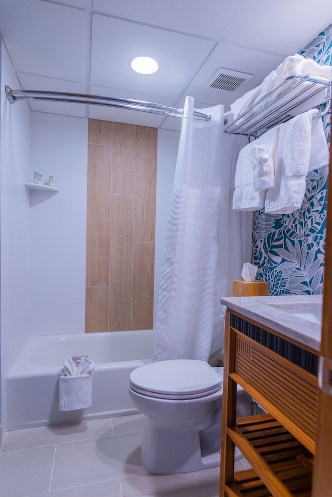 Regal Plaza Beach Resort - photo 16