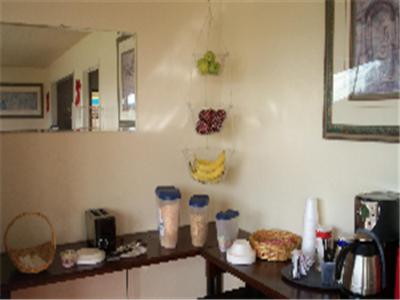 Somerville Inn & Suites - photo 3