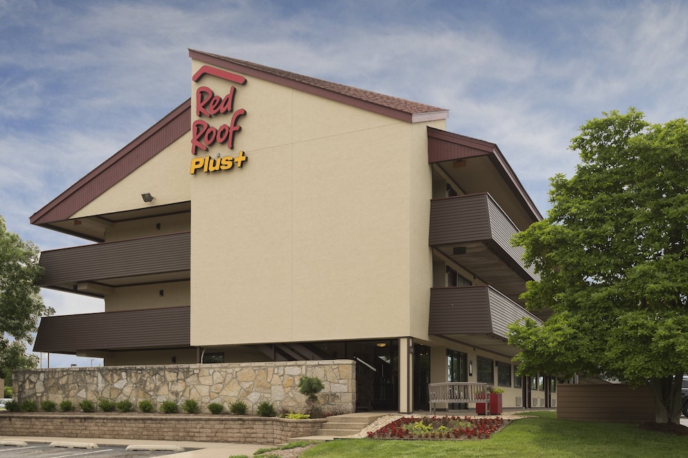Red Roof Inn PLUS Chicago Naperville - photo 29