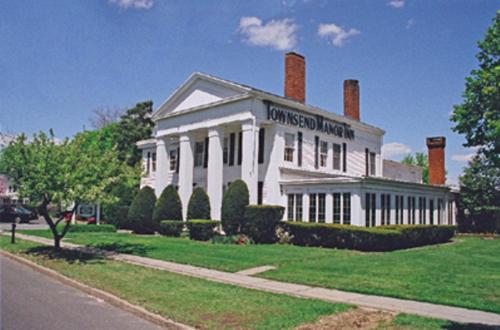 Townsend Manor Inn - photo 8