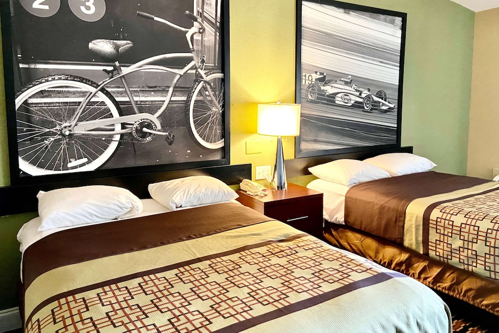 Super 8 by Wyndham Battleboro Rocky Mount - photo 5