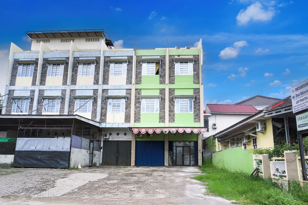 Hotel O Ilir Timur I Near Rsud Siti Fatimah Az Zahra Formerly Lumendiva Suite in Palembang, Indonesia