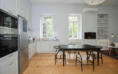 Tranquil 1BR Sololaki Apt By Wehost