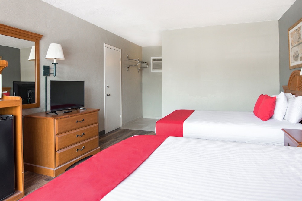 OYO Hotel Mustang Silverspring FL - photo 15
