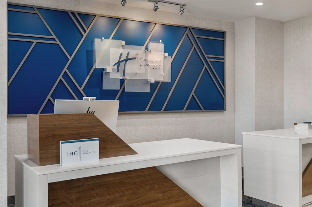 Holiday Inn Express North Palm Beach Oceanview by IHG - photo 106
