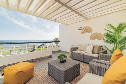 Casa do Helio Beach House — 4-Star Luxury Hotel in Ponta Delgada, Portugal