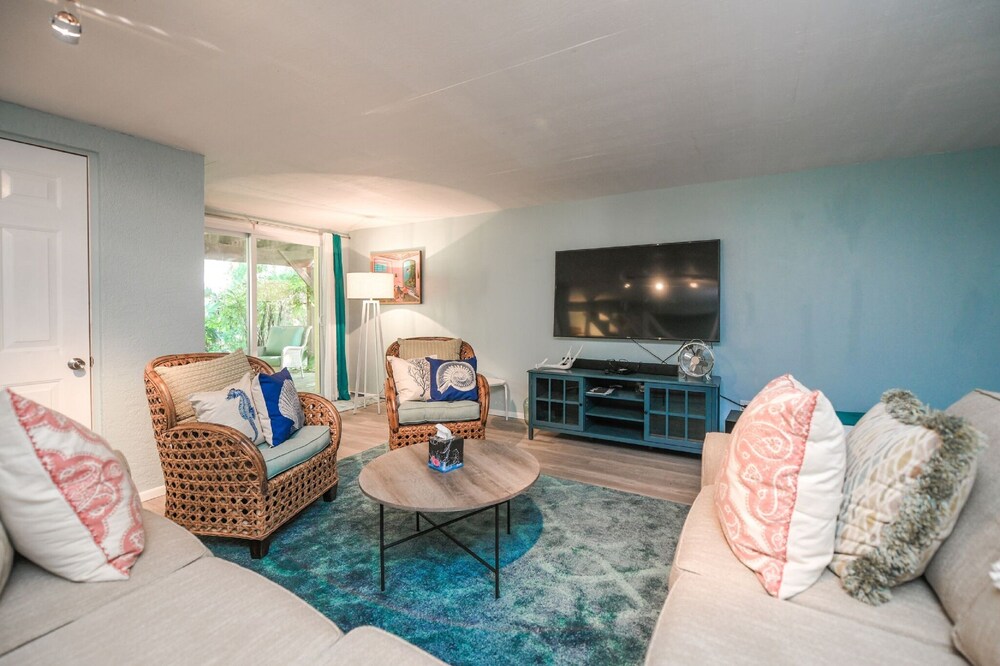 Banana Cabana and Cottage - photo 18