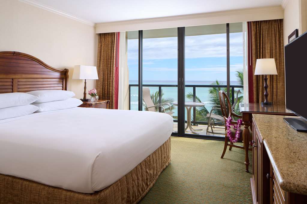 Outrigger Waikiki Beach Resort - photo 82