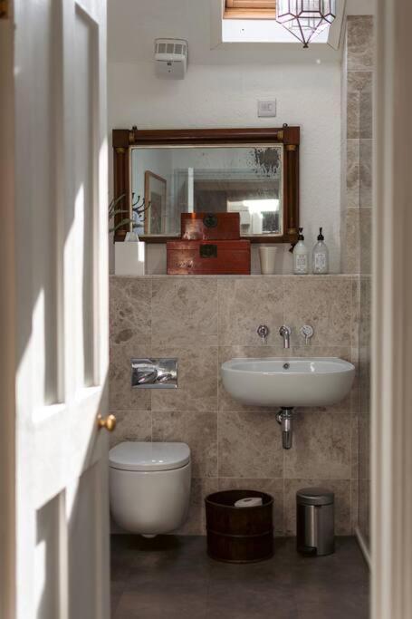 Sarah's A townhouse apartment in Georgian Holt — 4-Star Luxury Hotel in Holt, United Kingdom