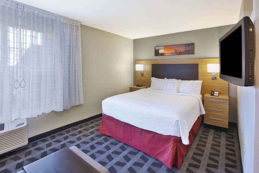 TownePlace Suites Marriott Minneapolis St Paul AirportEagan - photo 4