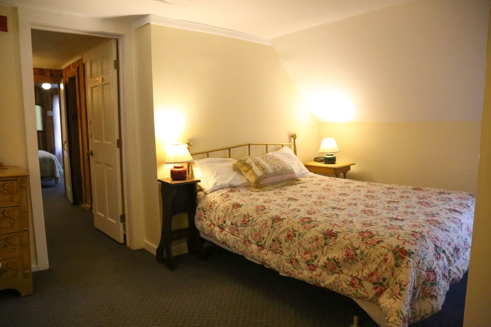 Salt Ash Inn - photo 46
