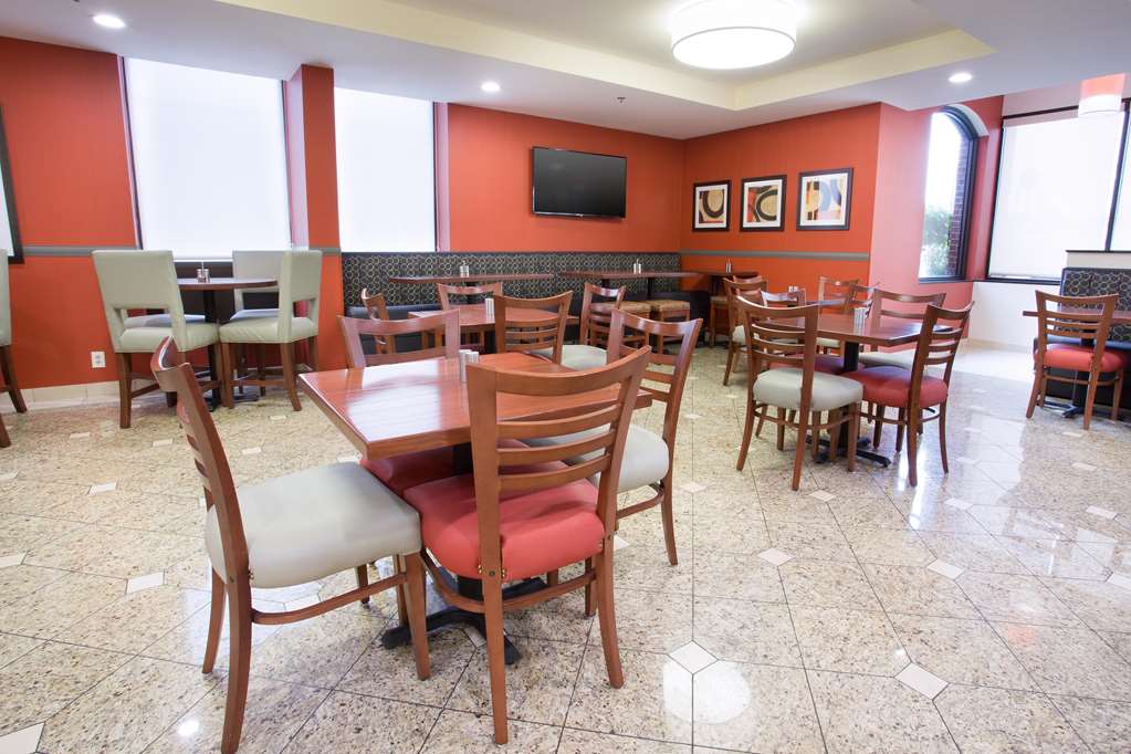 Drury Inn & Suites Joplin - photo 9
